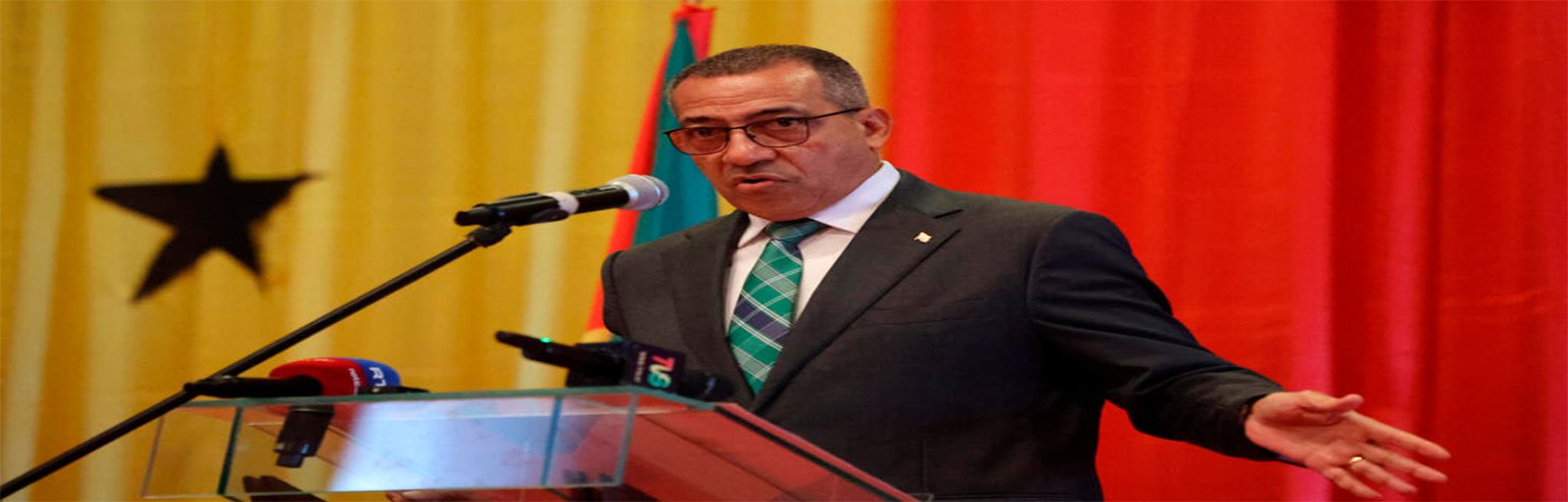Carlos Vila Nova reeleito Presidente de São Tomé e Príncipe