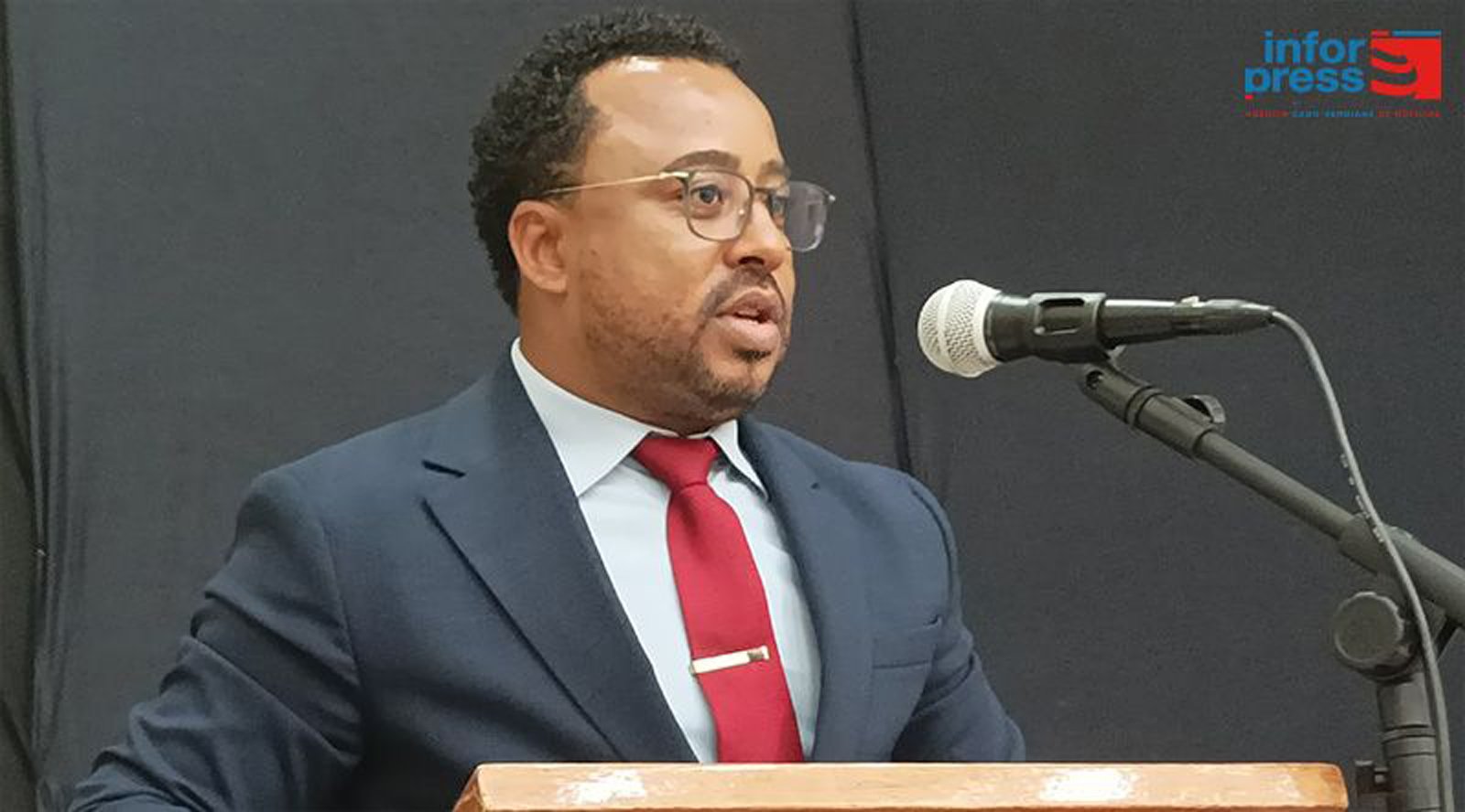 Presidente da ANMCV apela à união dos municípios e à aprovação urgente de leis estruturantes para o poder local