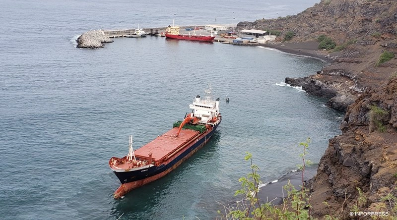Navio Deimos