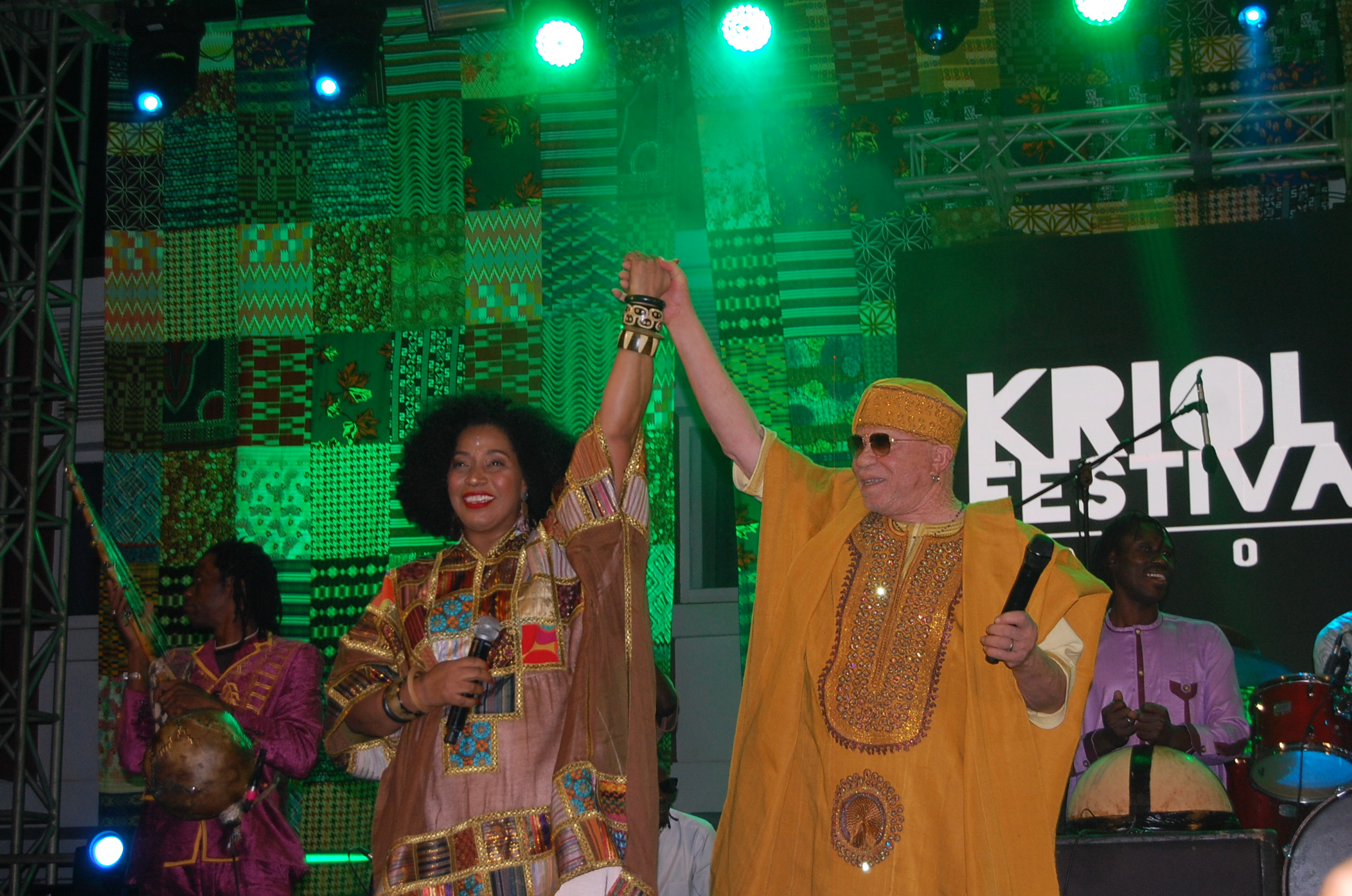 salif keita e cantora 1