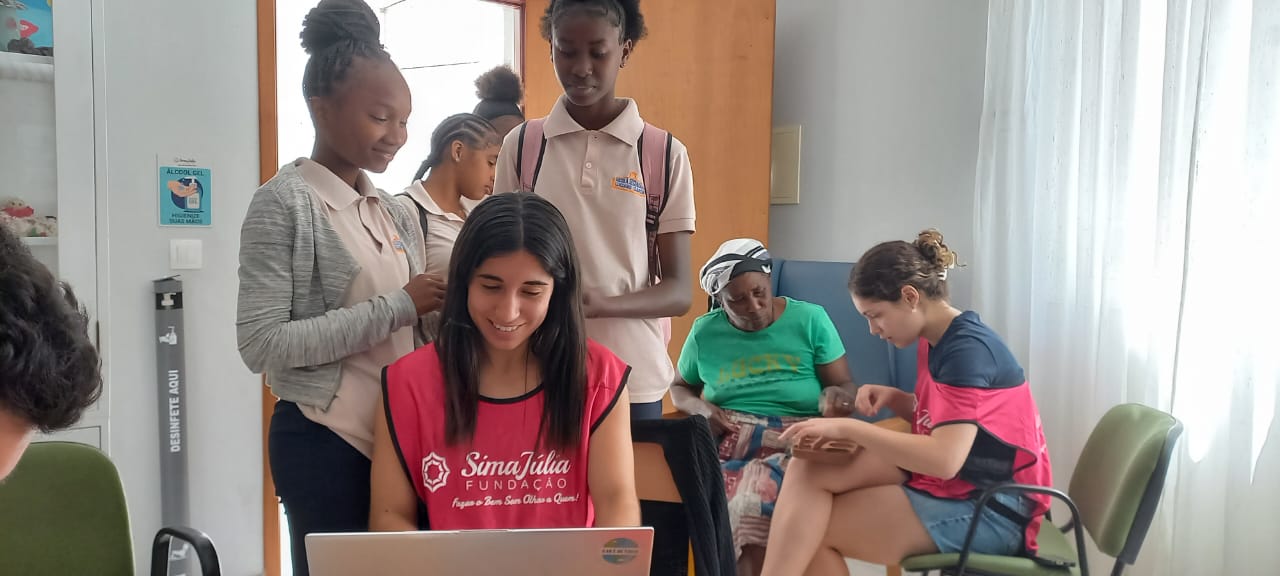 voluntarios idosos SLO